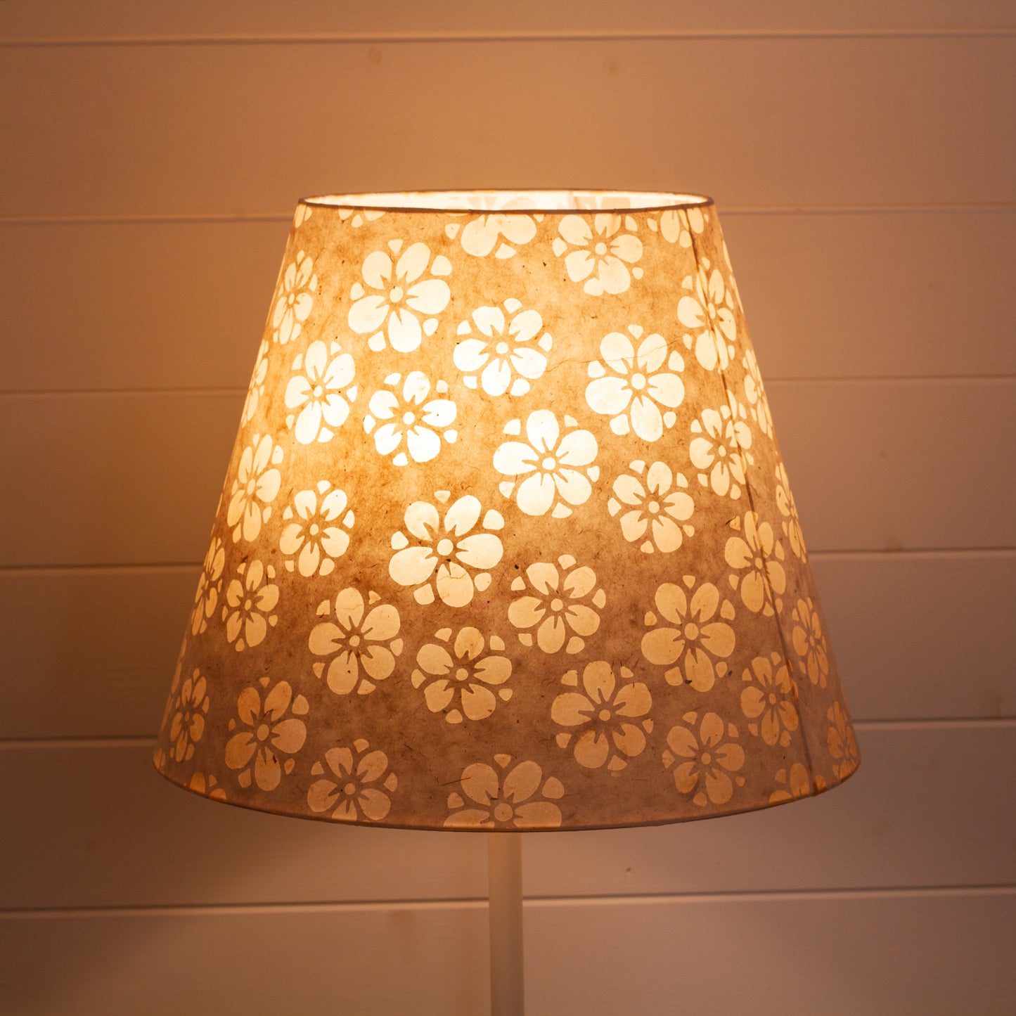 Conical Lamp Shade P75 - Batik Star Flower Natural, 23cm(top) x 40cm(bottom) x 31cm(height)