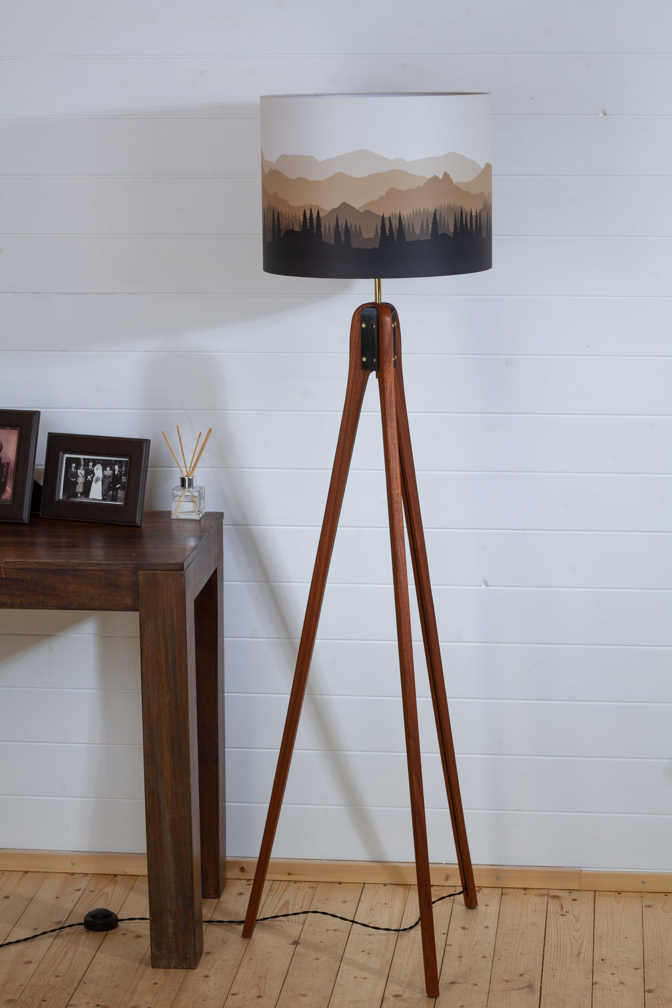 Landscape #4 Sapele Tripod - Brown