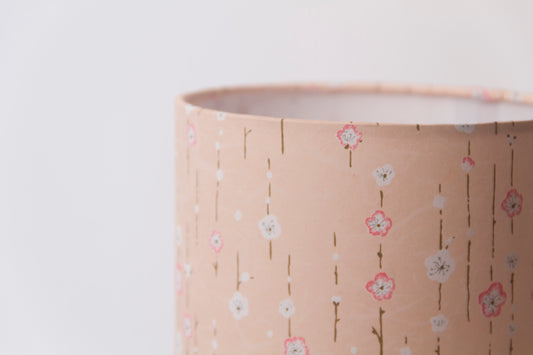 Square Lamp Shade - W07 ~ Peach Daisies, 40cm(w) x 40cm(h) x 40cm(d)