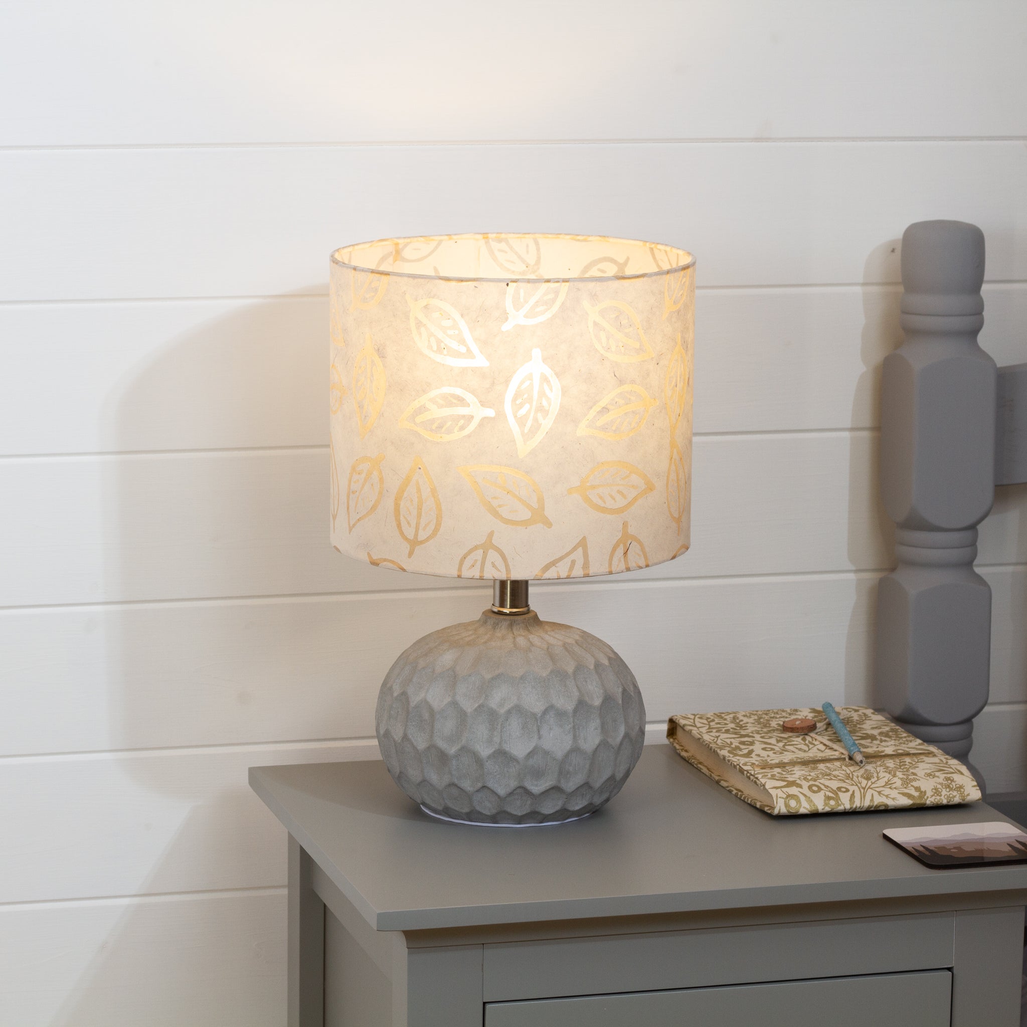 Drum table deals lamp shades