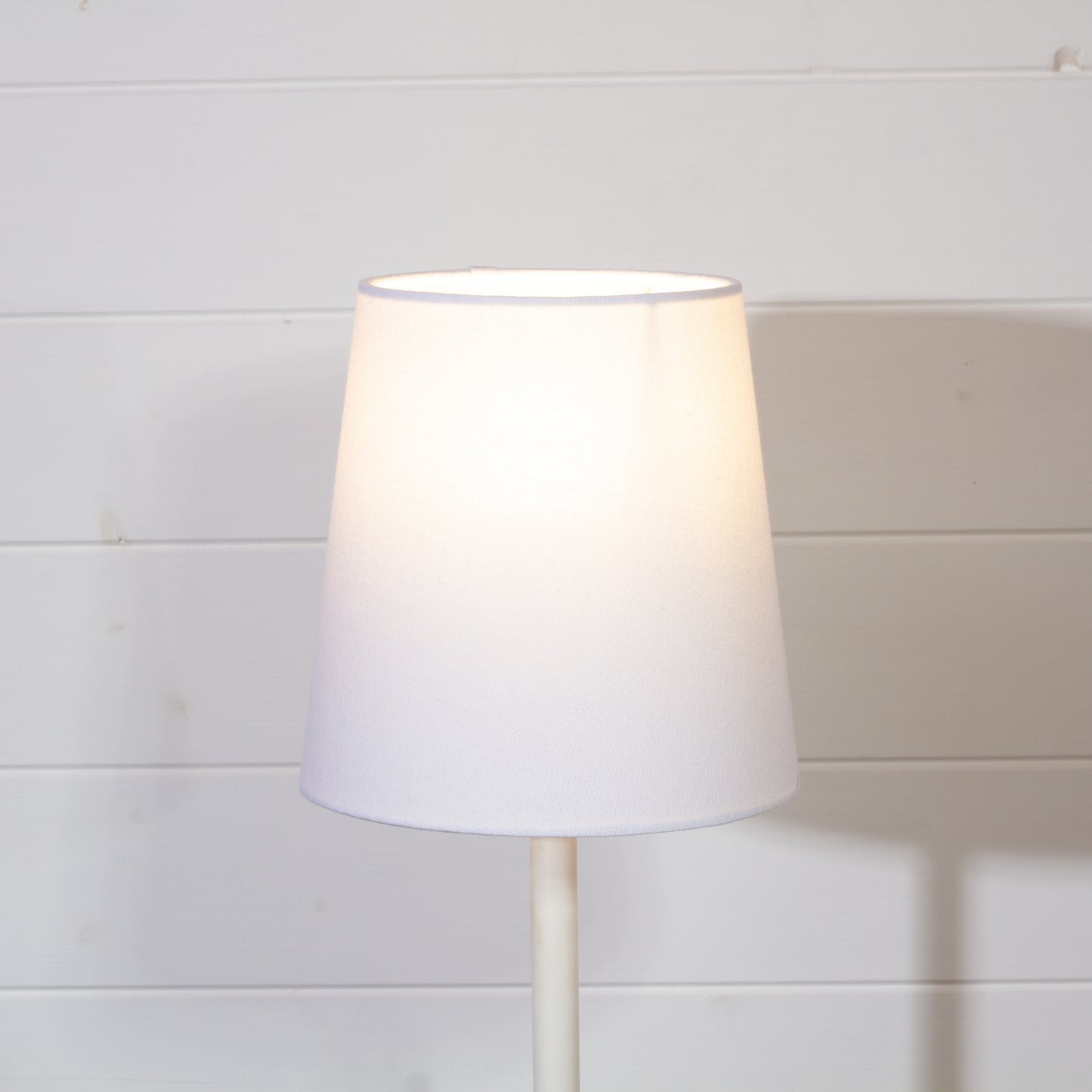 Conical Lamp Shade F160 White Linen Fabric, 15cm(top) x 20cm(bottom) x 20cm(height)