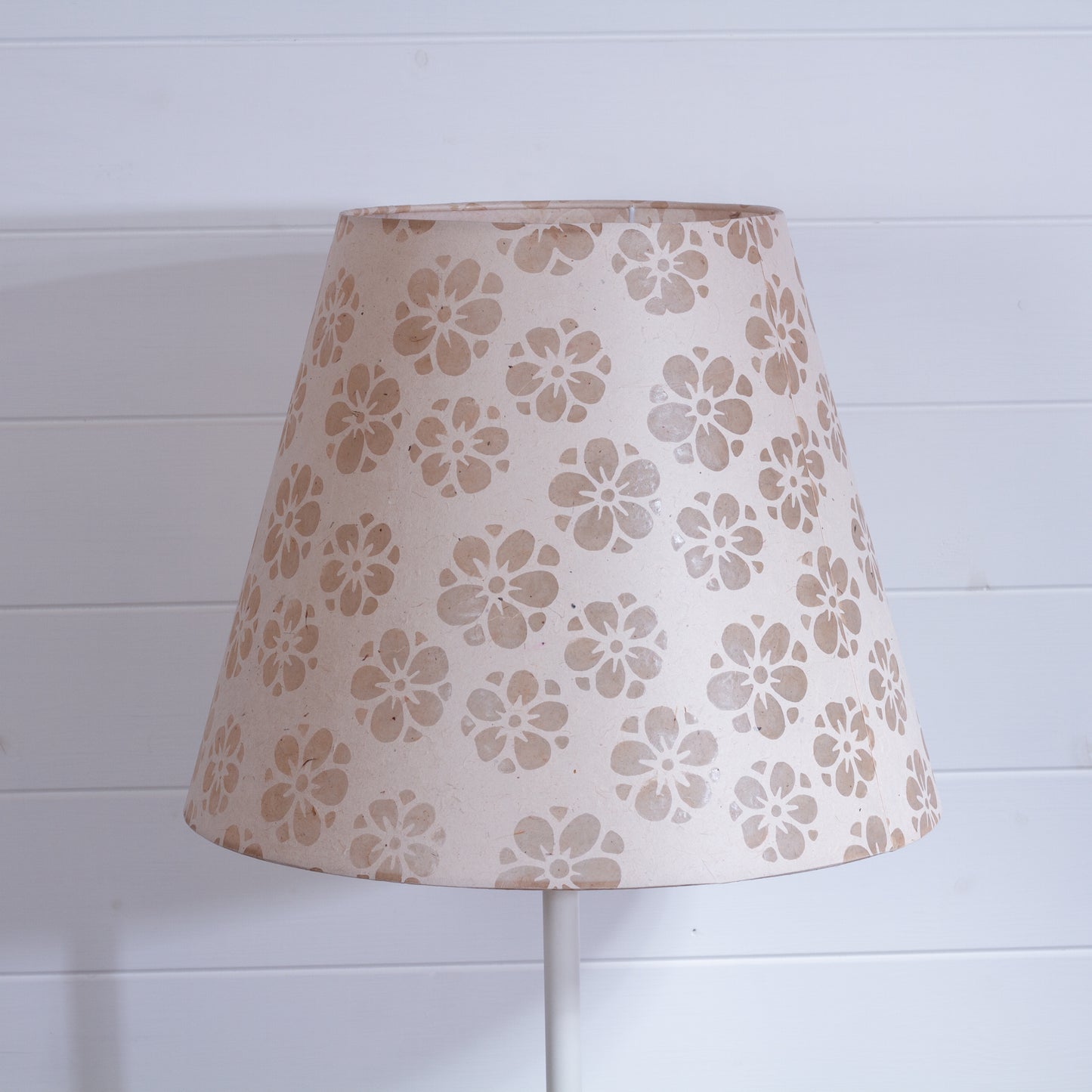 Conical Lamp Shade P75 - Batik Star Flower Natural, 23cm(top) x 40cm(bottom) x 31cm(height)