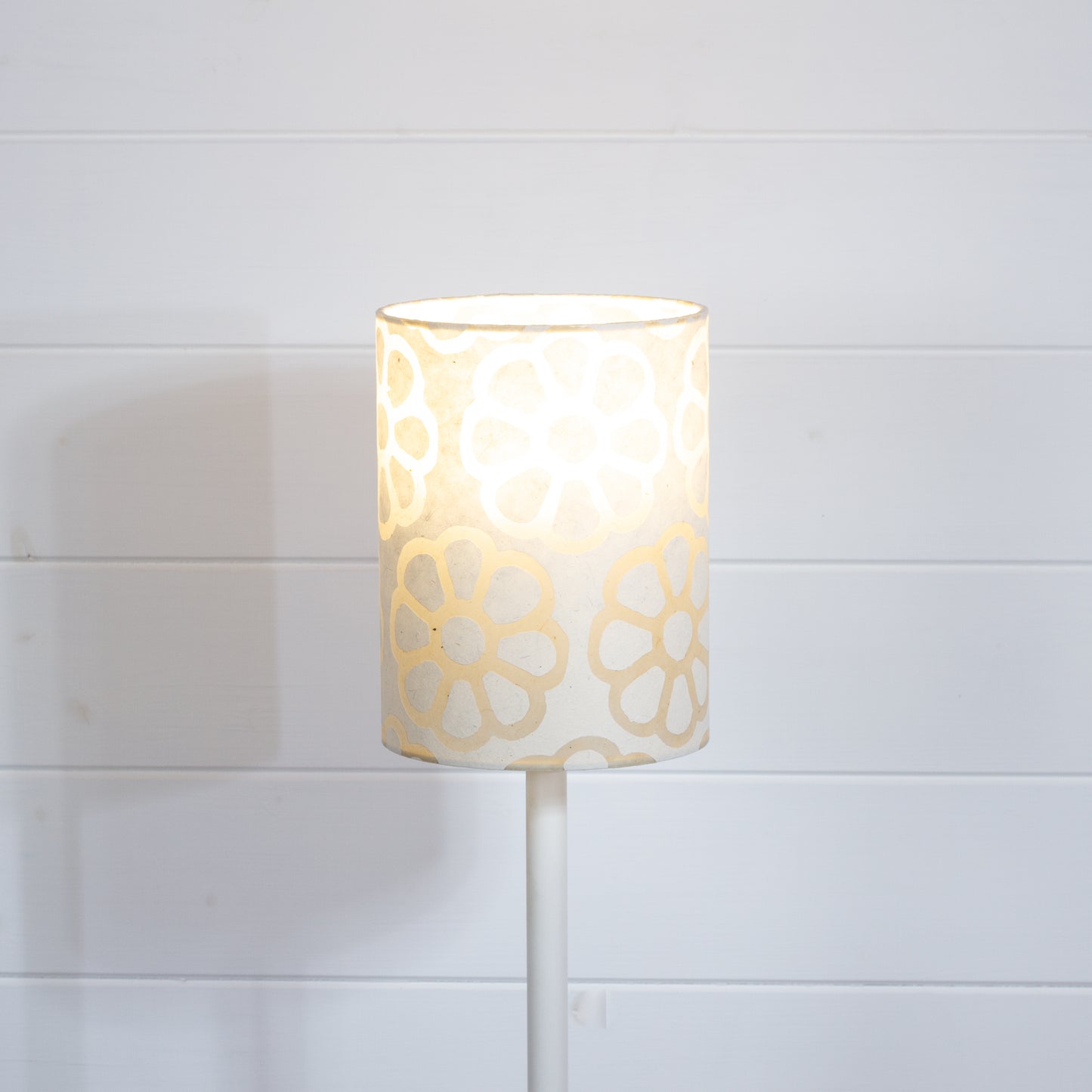 Drum Lamp Shade - P17 ~ Batik Big Flower on Natural, 15cm(diameter)