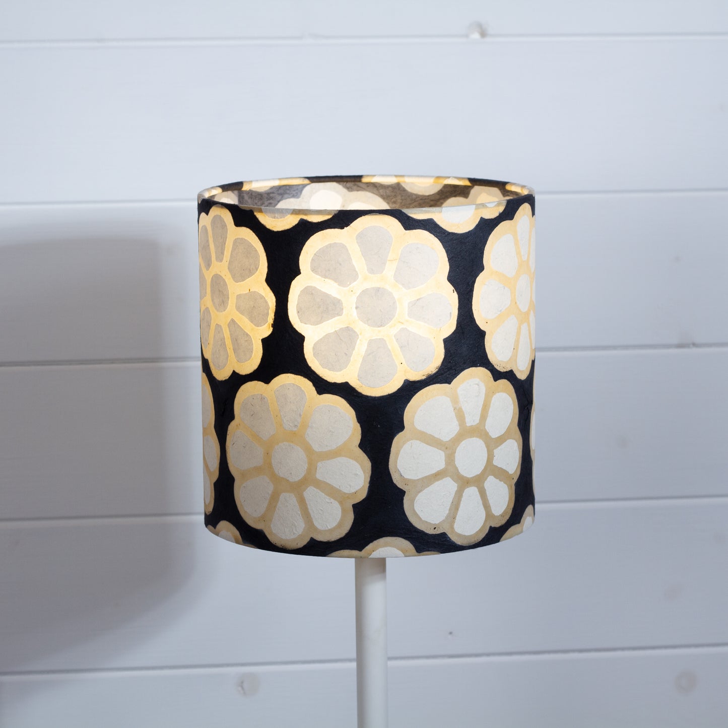 Drum Lamp Shade - P24 -Batik Big Flower on Black, 20cm(d) x 20cm(h)