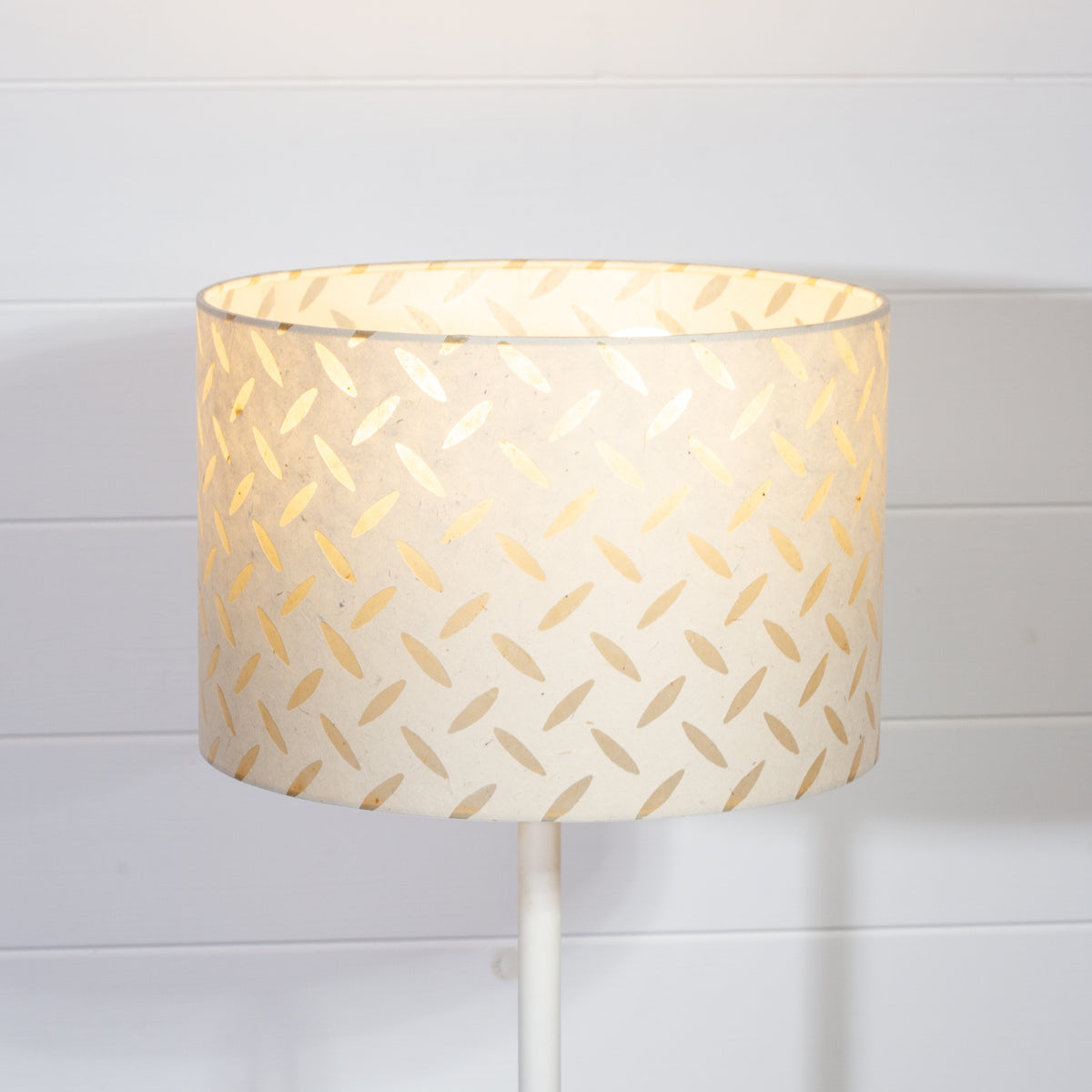 Drum Lamp Shade - P10 - Batik Tread Plate Natural, 30cm(d) x 20cm(h)