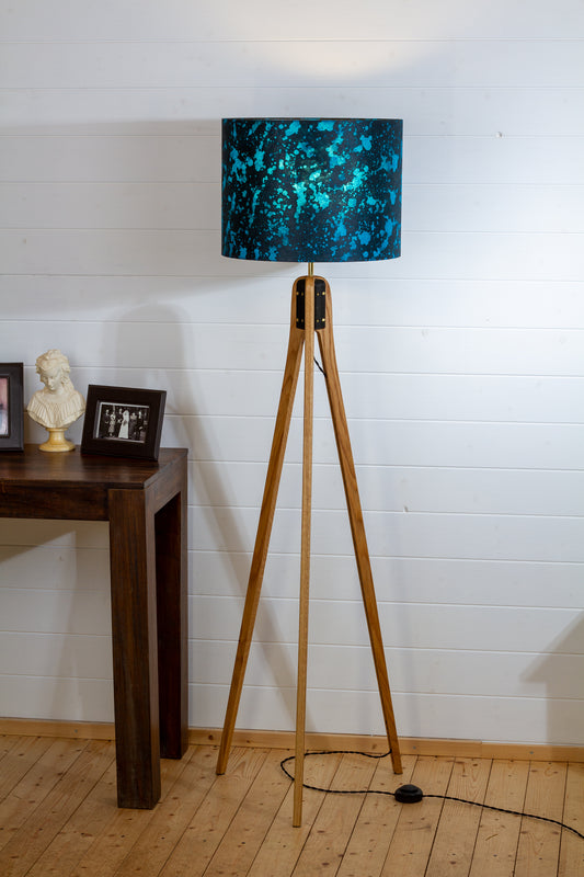 Oak Tripod Floor Lamp - B134 ~ Sea Sparkle