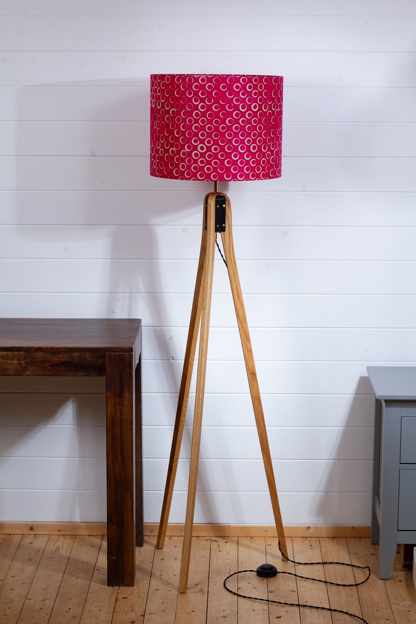 Oak Tripod Floor Lamp - B140 ~ Batik Circles Hot Pink