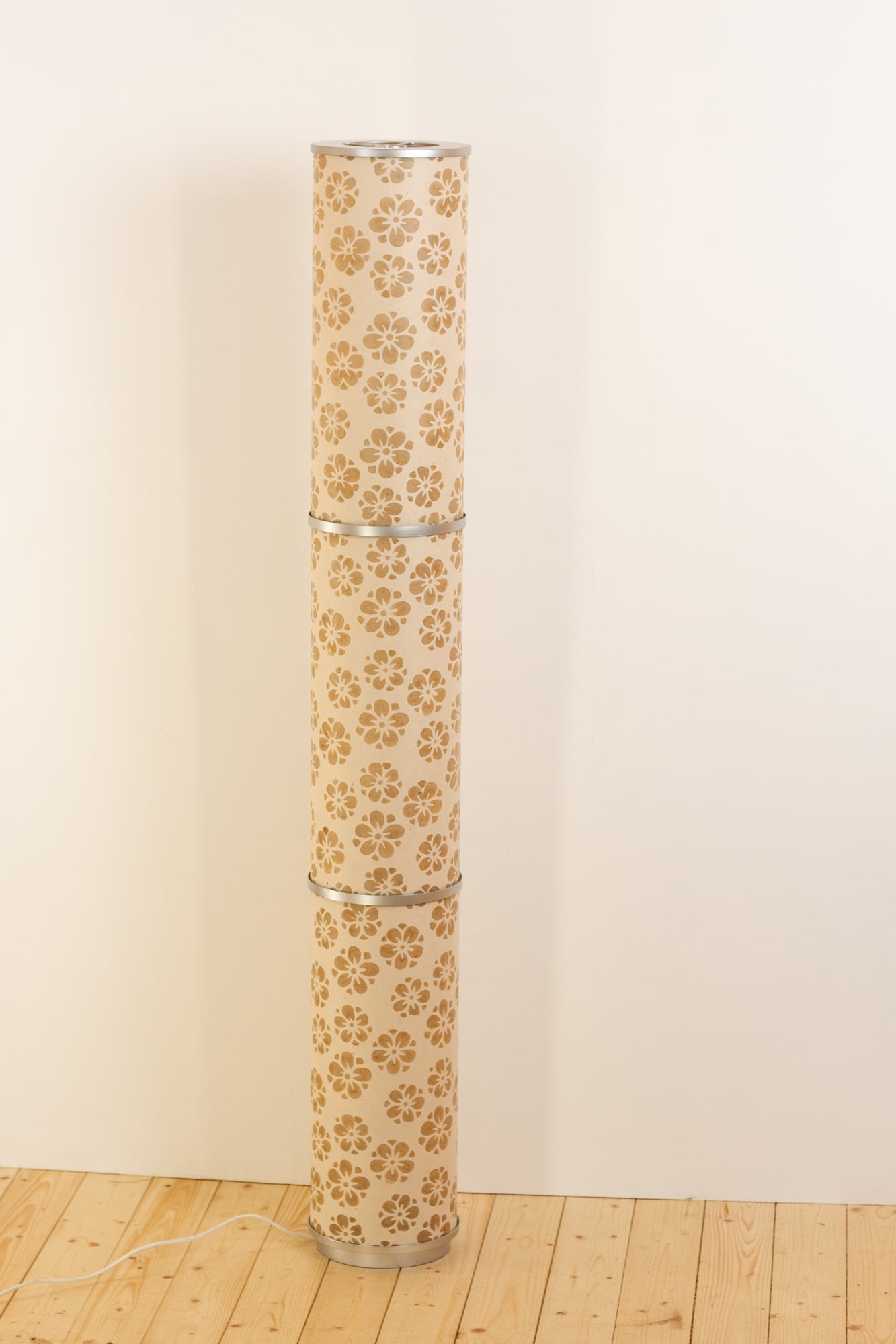 3 Panel Floor Lamp - P75 - Batik Star Flower Natural, 20cm(d) x 1.4m(h)