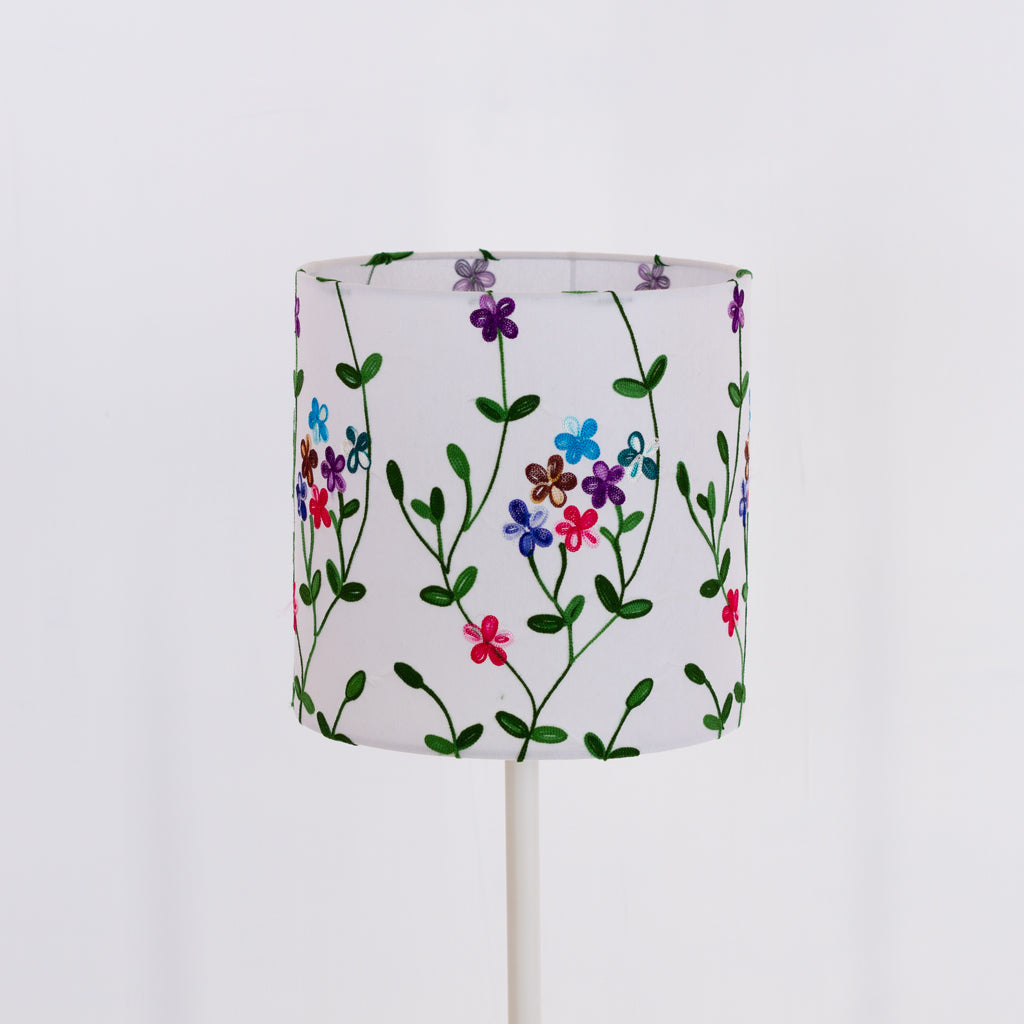 Drum Lamp Shade - P43 - Embroidered Flowers on White, 25cm x 25cm