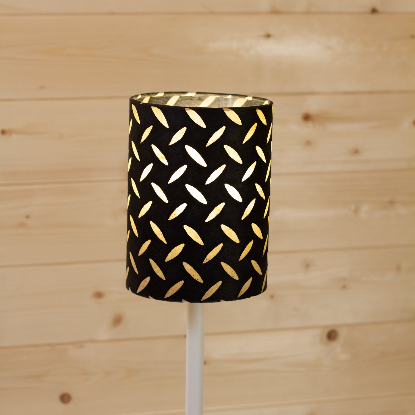 Drum Lamp Shade - P11 ~ Batik Tread Plate Black, 15cm(diameter)