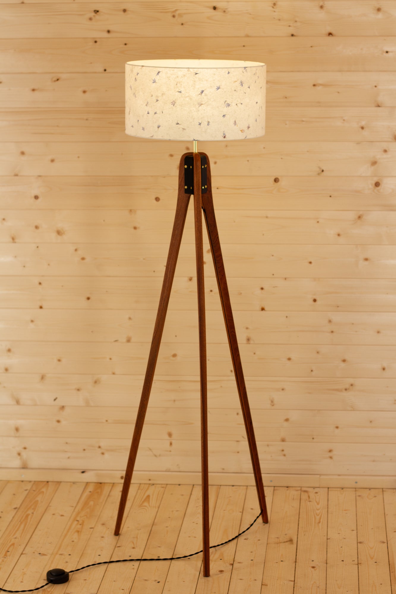 Sapele Tripod Floor Lamp - P34 - Cornflower Petals on Natural Lokta