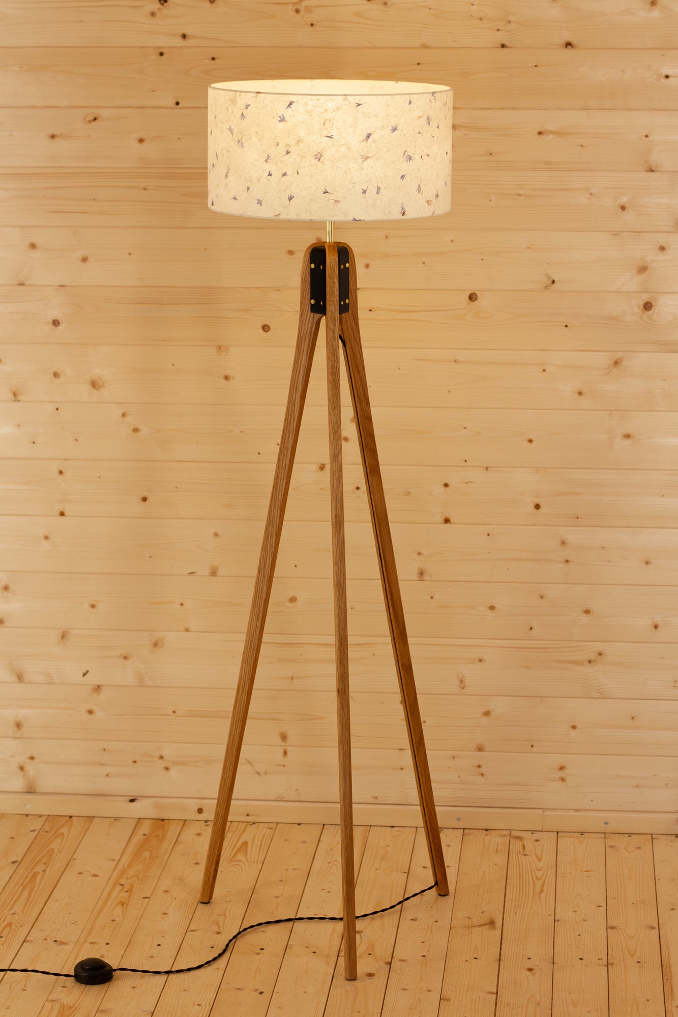 Oak Tripod Floor Lamp - P34 - Cornflower Petals on Natural Lokta