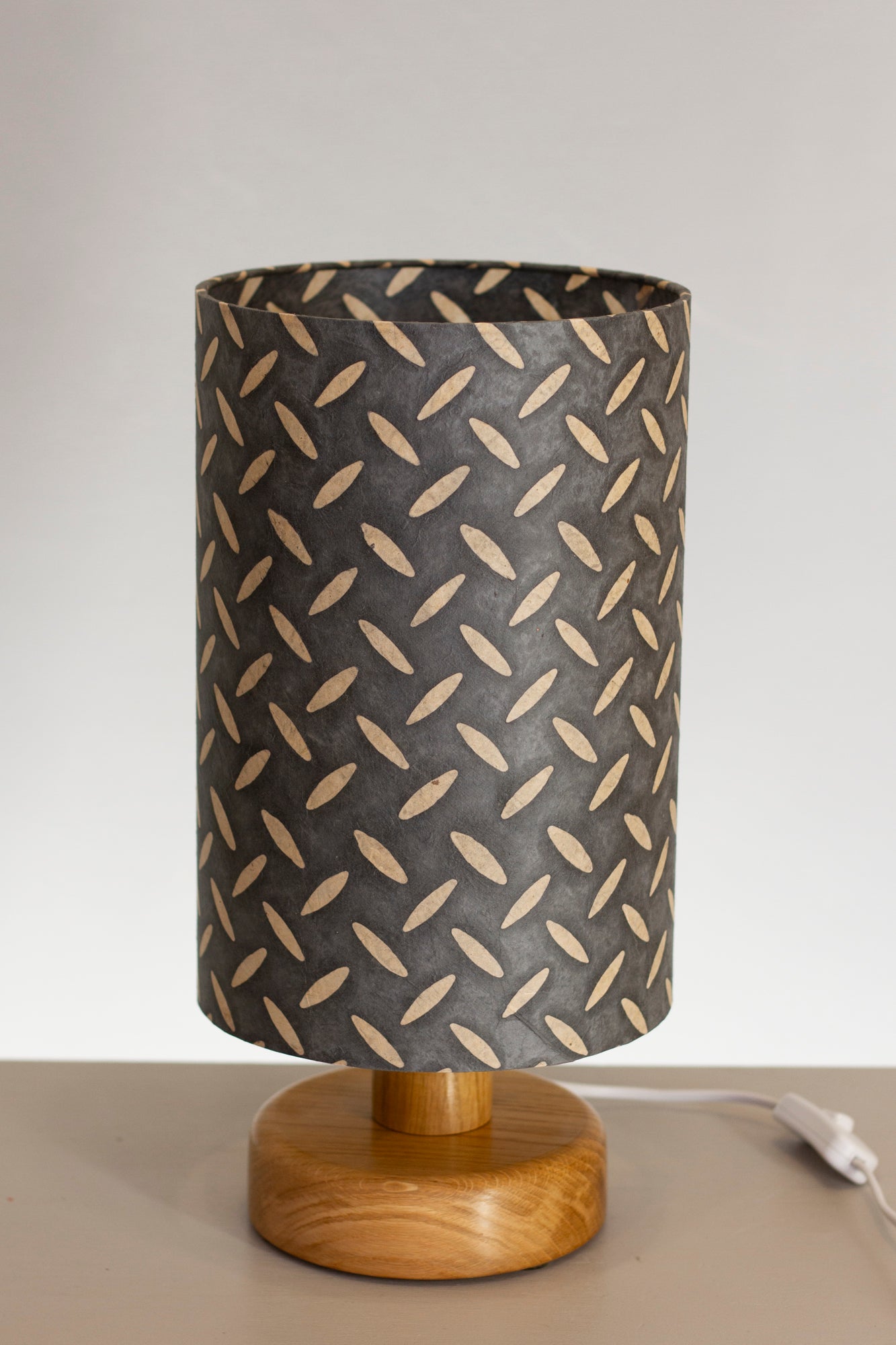 Round Oak Table Lamp with 20cm x 30cm Lamp Shade in P88 ~ Batik Tread Plate Grey