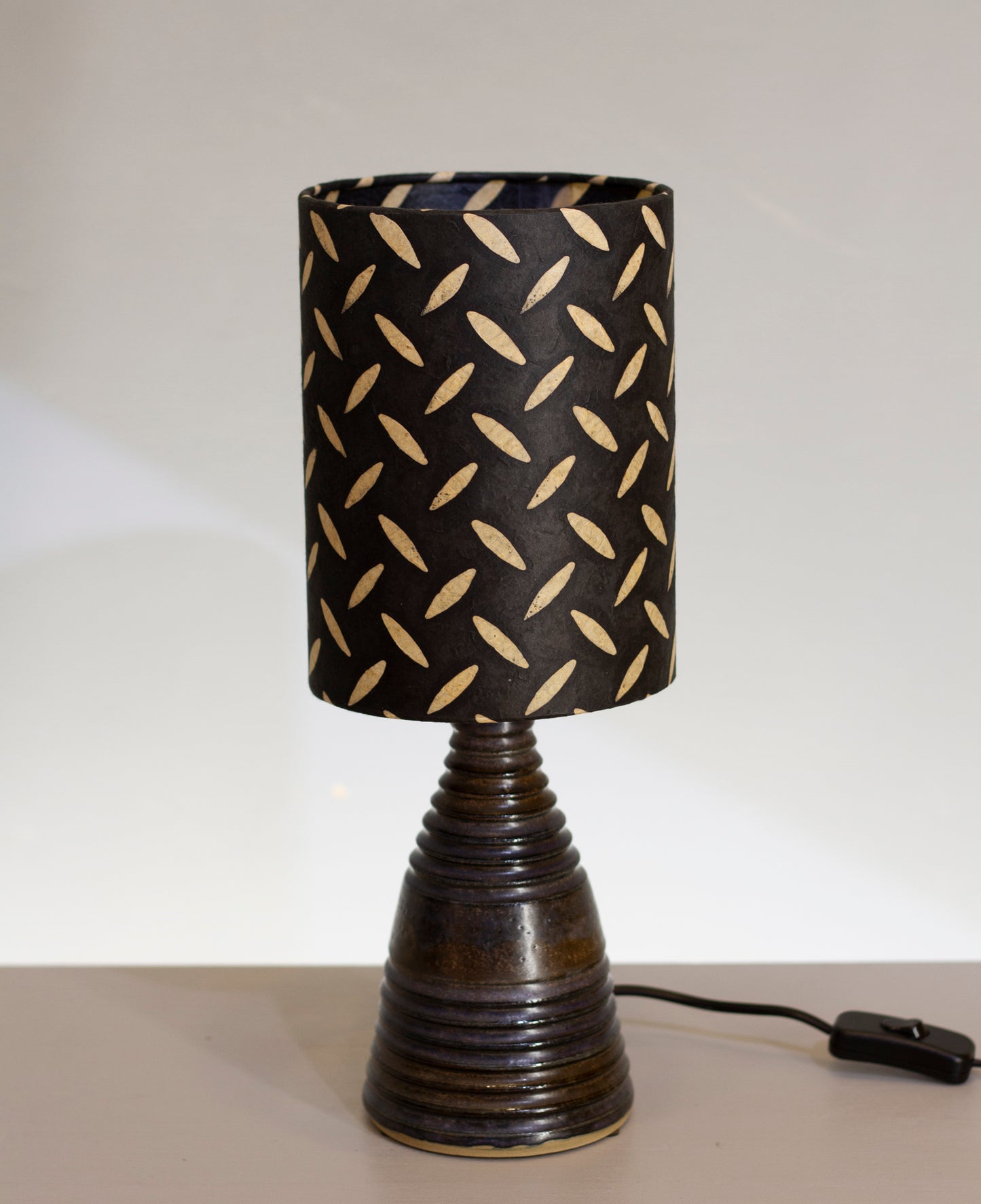 Stoneware Table Lamp Base - Dark Glaze - P11 Batik Tread Plate on Black