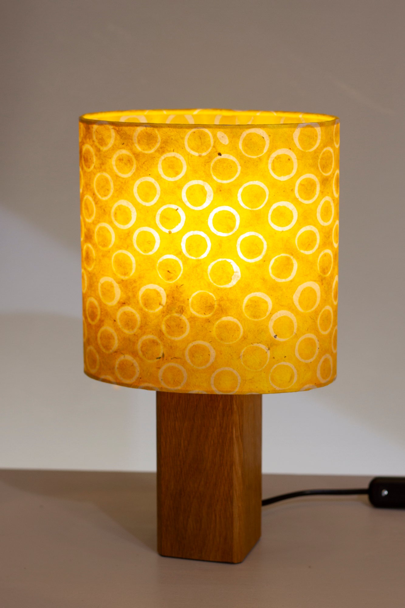Square Oak Table Lamp with Oval Lamp Shade P71 ~ Batik Yellow Circles