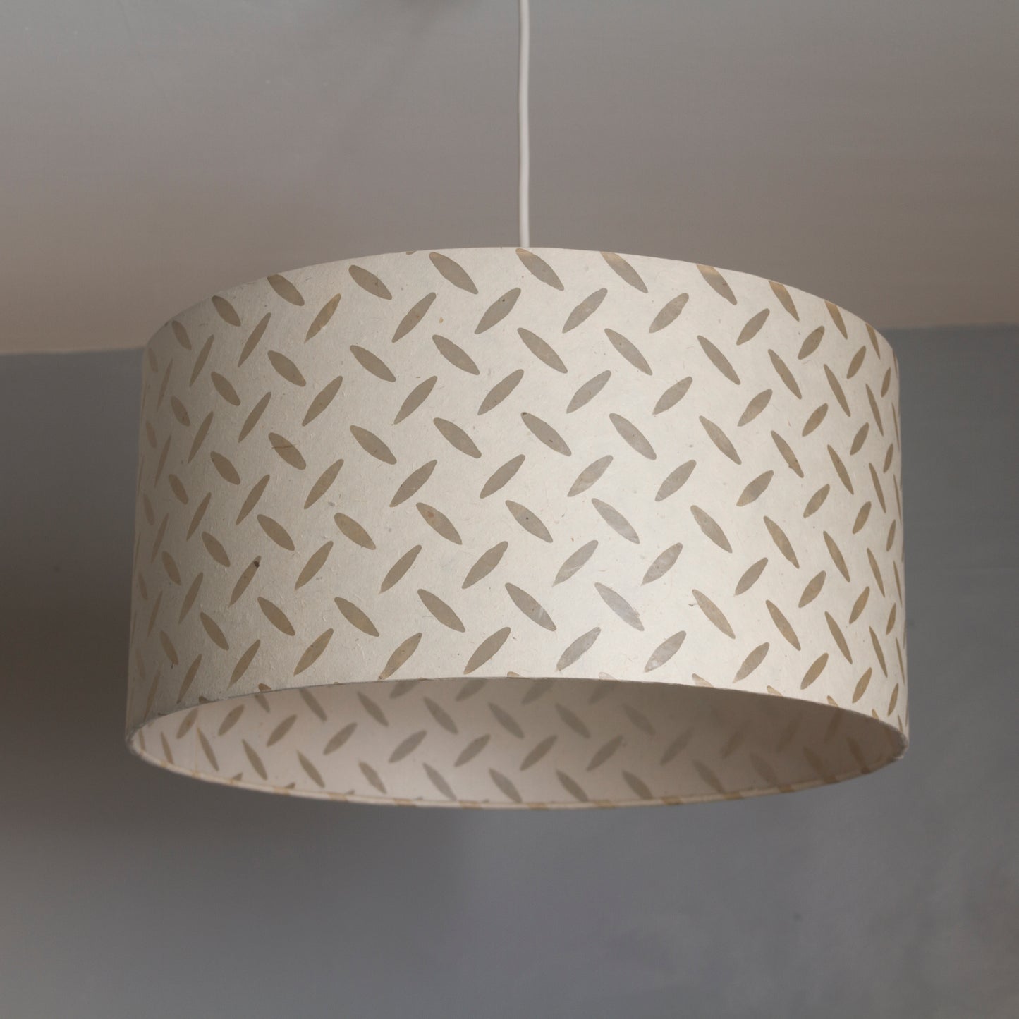 Drum Lamp Shade - P10 - Batik Tread Plate Natural, 25cm x 25cm