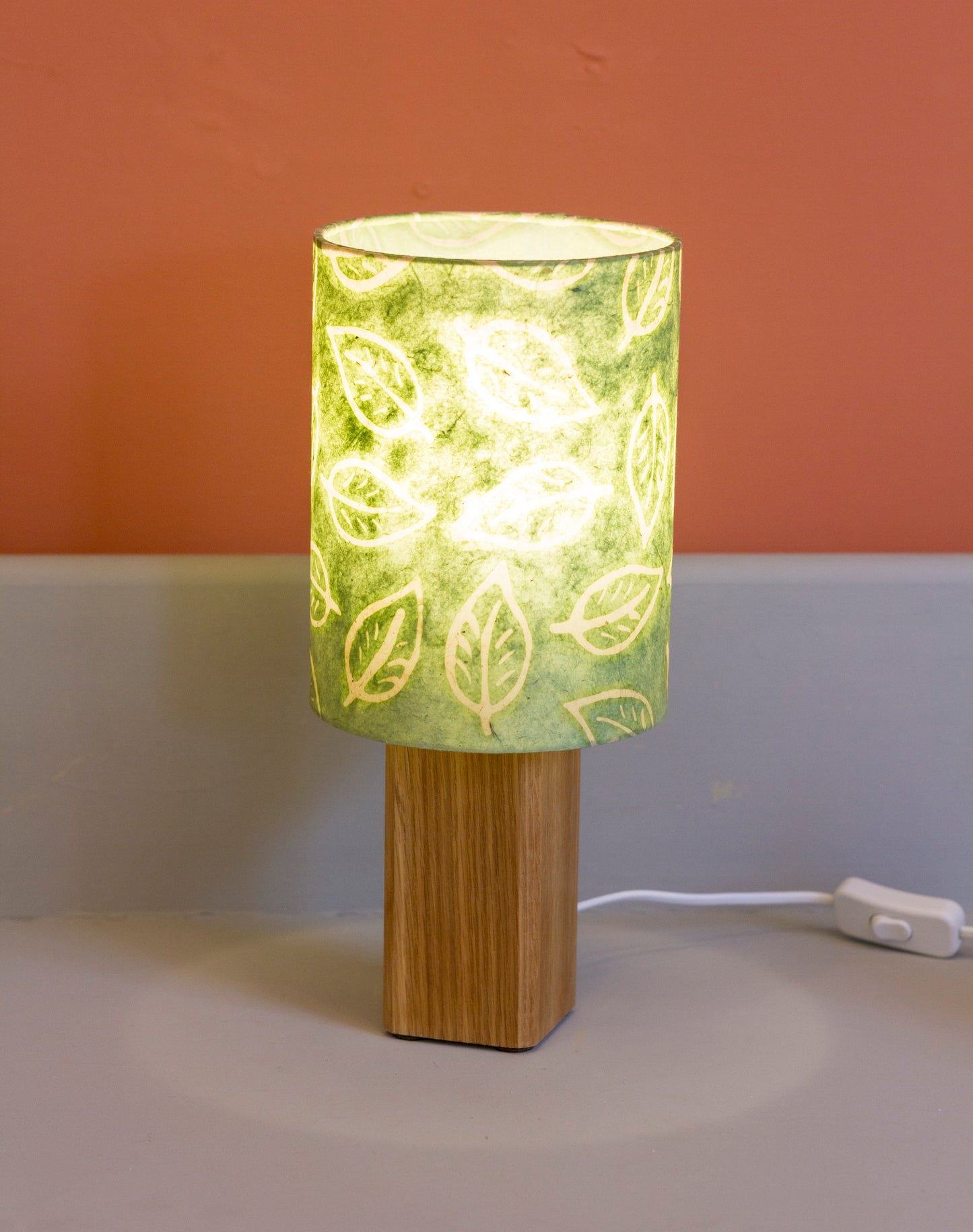 Square Oak Table Lamp with 15x20cm Drum Lamp Shade P29