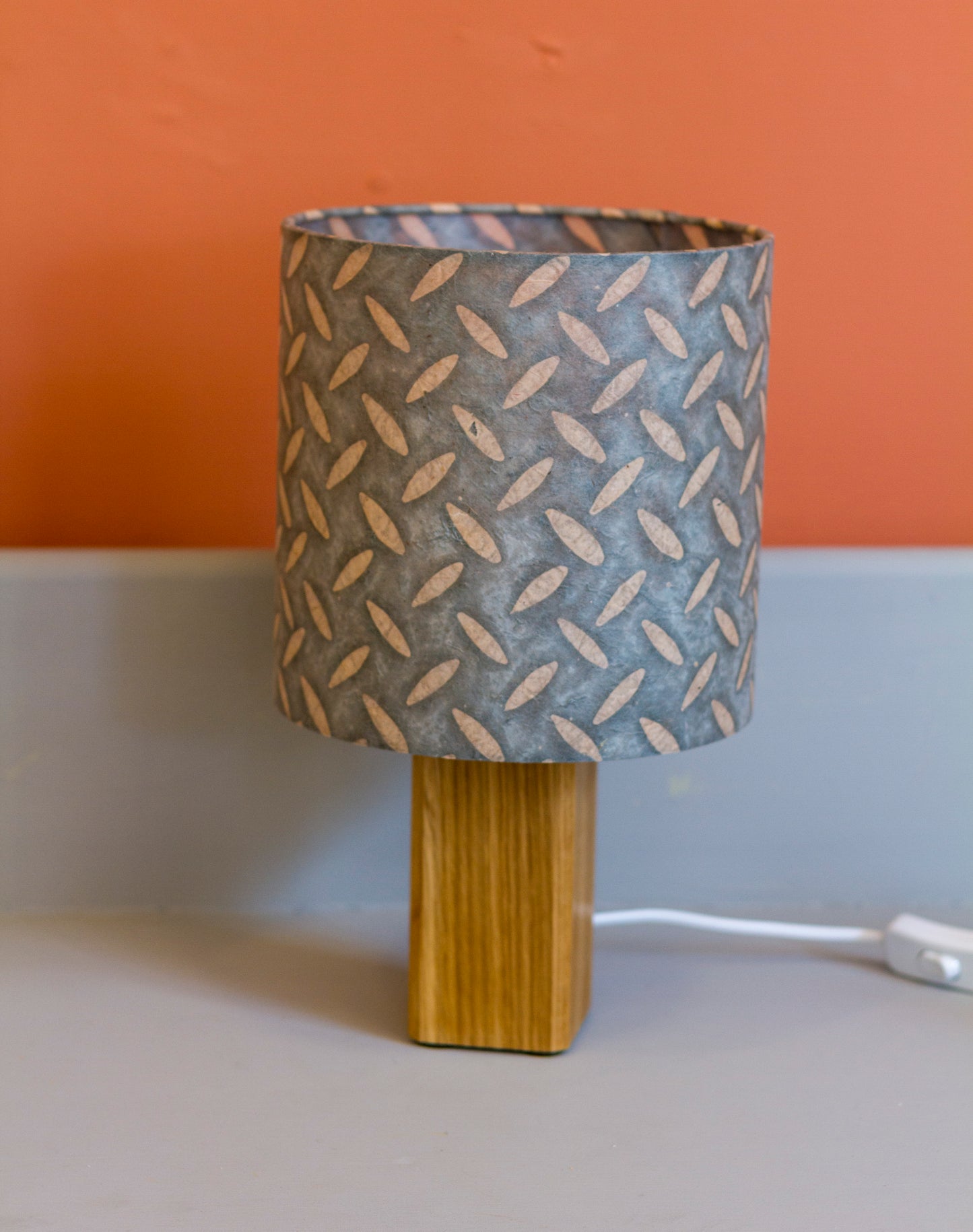 Square Oak Table Lamp with 20x20cm Drum Lamp Shade P88