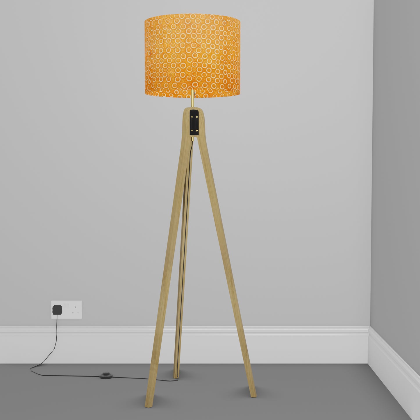 Oak Tripod Floor Lamp - P03 - Batik Orange Circles
